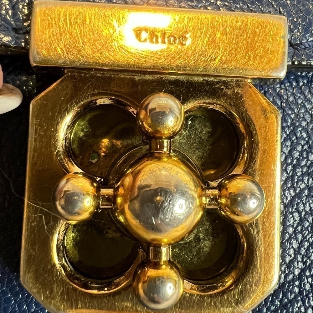 CHLOE VINTAGE ELISE BLUE LEATHER ZIP WALLET - Picture 8 of 16